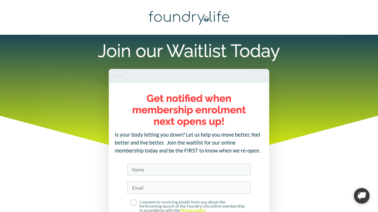 Foundry.Life — live chat example from Dashly